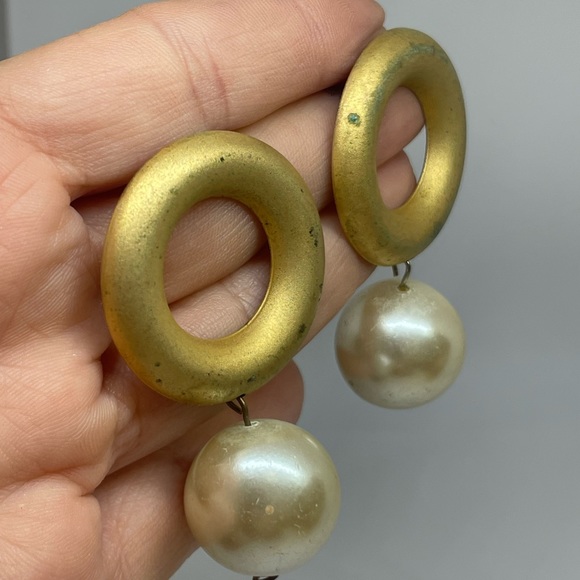 Vintage Earring with gold tone - Picture 4 of 8